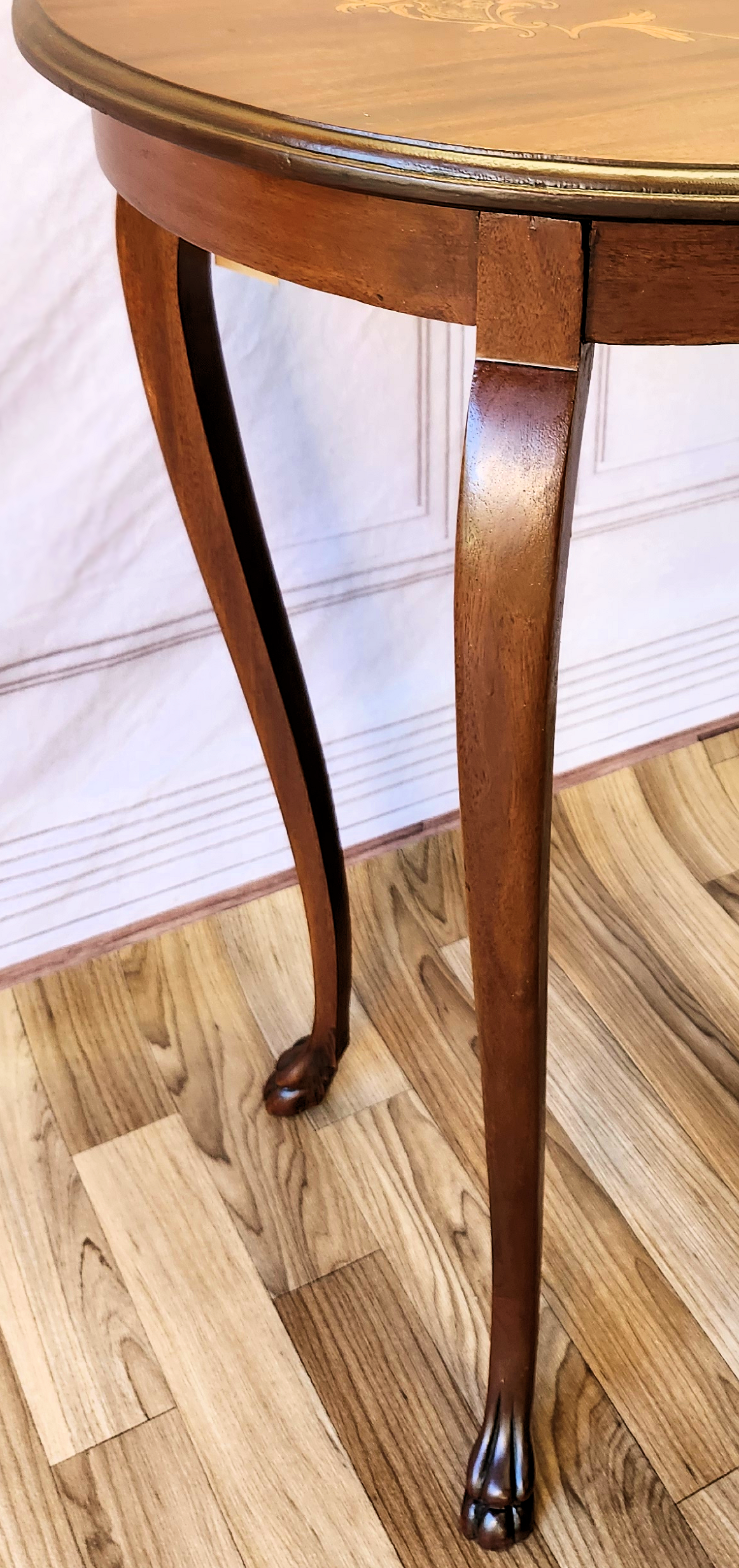 Refinished Louis XV Style French Marquetry Inlaid End Table or Side Table